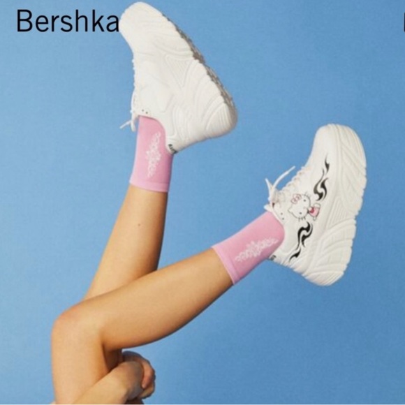 Bershka Hello Kitty Platform Sneakers - Picture 5 of 5